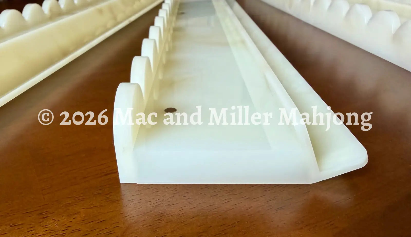 Ivory Swirl Scalloped Mahjong Racks